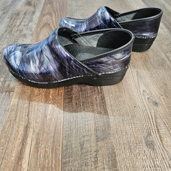 Dansko clogs - Picture 2 of 5